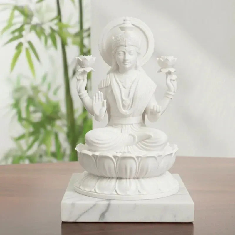 Mahalakshmi goddess statue close-up – white colour variant, PLA material